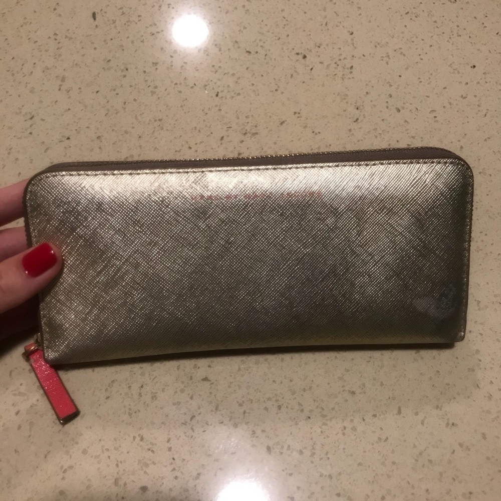Marc Jacobs wallet